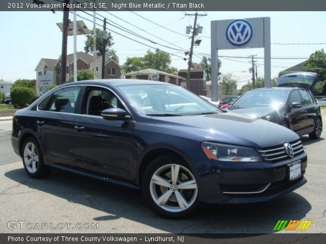 2012 Volkswagen Passat 2.5L SE in Night Blue Metallic