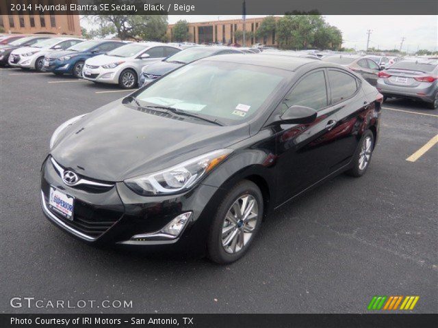 2014 Hyundai Elantra SE Sedan in Black