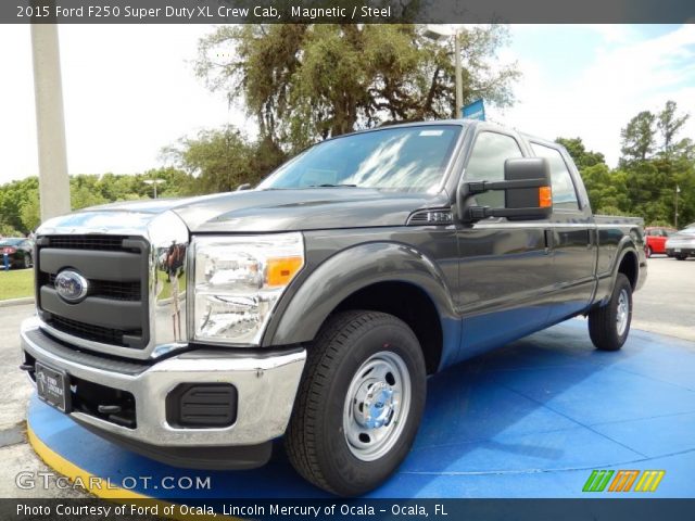 2015 Ford F250 Super Duty XL Crew Cab in Magnetic
