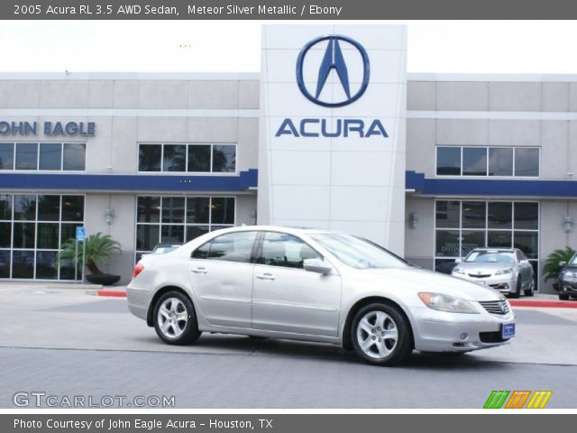 2005 Acura RL 3.5 AWD Sedan in Meteor Silver Metallic