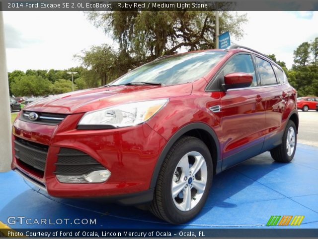 2014 Ford Escape SE 2.0L EcoBoost in Ruby Red