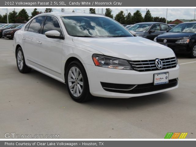2012 Volkswagen Passat 2.5L SEL in Candy White