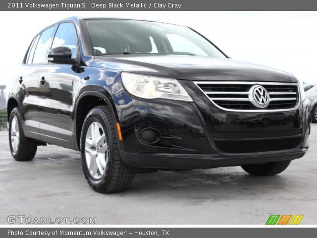 2011 Volkswagen Tiguan S in Deep Black Metallic