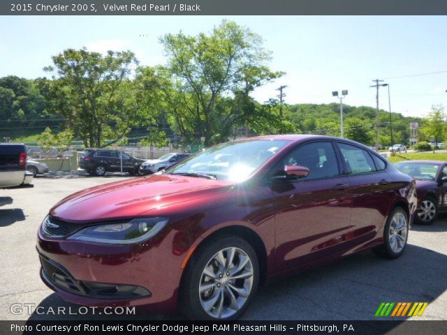 2015 Chrysler 200 S in Velvet Red Pearl