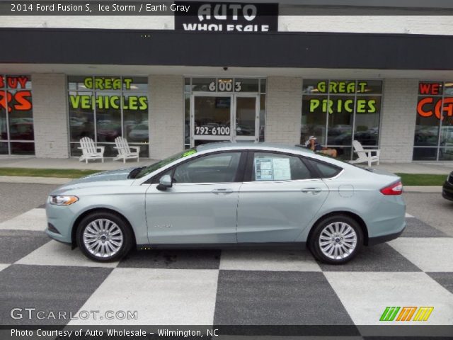 2014 Ford Fusion S in Ice Storm