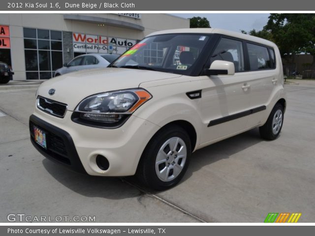 2012 Kia Soul 1.6 in Dune Beige