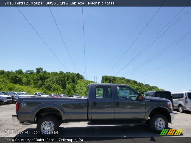 2015 Ford F250 Super Duty XL Crew Cab 4x4 in Magnetic