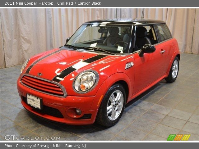 2011 Mini Cooper Hardtop in Chili Red