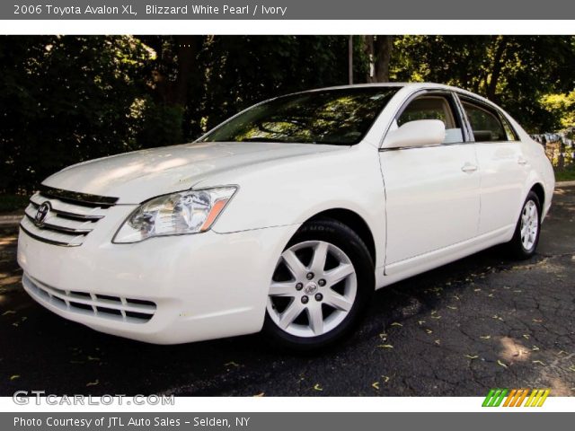 2006 Toyota Avalon XL in Blizzard White Pearl
