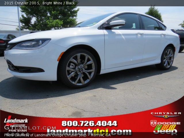 2015 Chrysler 200 S in Bright White
