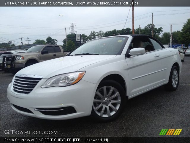 2014 Chrysler 200 Touring Convertible in Bright White