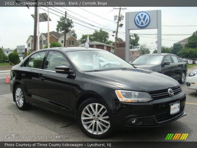 2012 Volkswagen Jetta SEL Sedan in Black