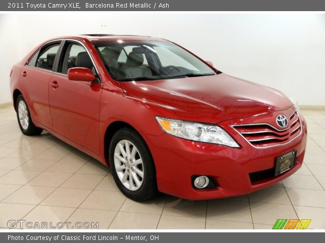 2011 Toyota Camry XLE in Barcelona Red Metallic