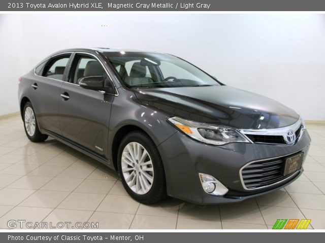 2013 Toyota Avalon Hybrid XLE in Magnetic Gray Metallic
