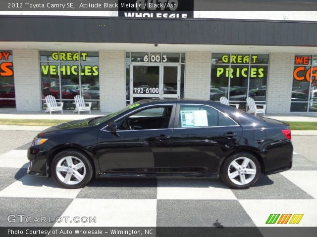 2012 Toyota Camry SE in Attitude Black Metallic