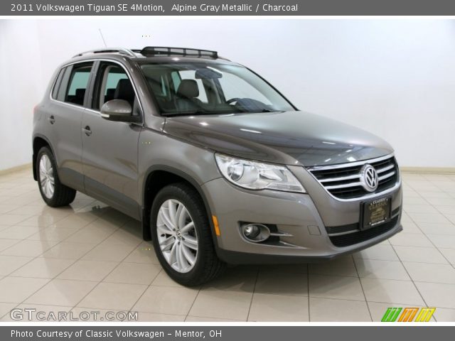 2011 Volkswagen Tiguan SE 4Motion in Alpine Gray Metallic