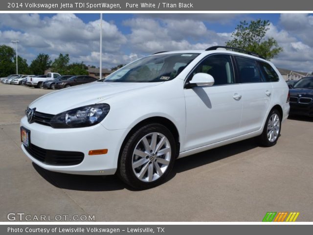 2014 Volkswagen Jetta TDI SportWagen in Pure White