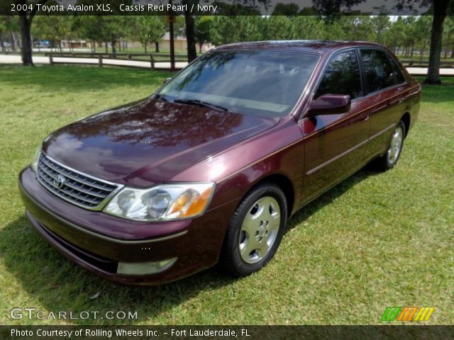 2004 Toyota Avalon XLS in Cassis Red Pearl