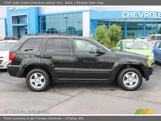 2005 Jeep Grand Cherokee Laredo 4x4 in Black