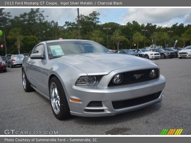 2013 Ford Mustang GT Coupe in Ingot Silver Metallic