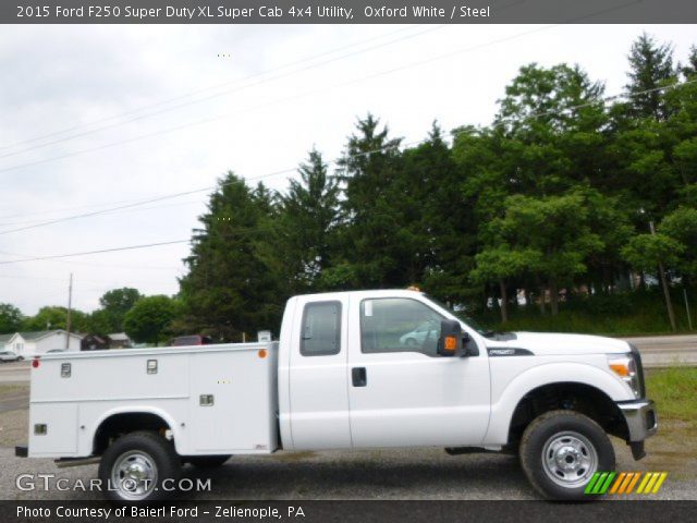 2015 Ford F250 Super Duty XL Super Cab 4x4 Utility in Oxford White