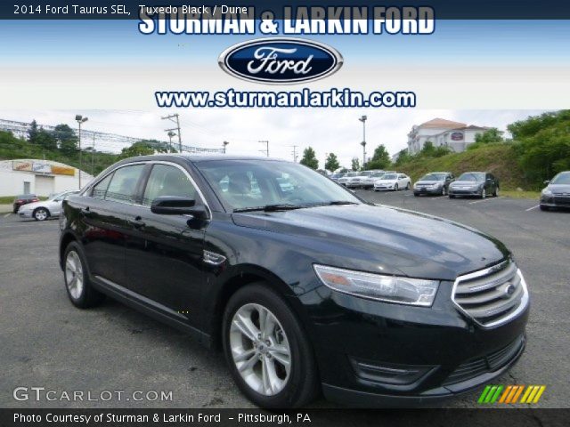 2014 Ford Taurus SEL in Tuxedo Black