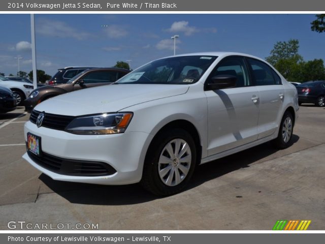 2014 Volkswagen Jetta S Sedan in Pure White