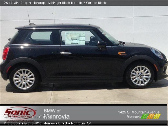 2014 Mini Cooper Hardtop in Midnight Black Metallic