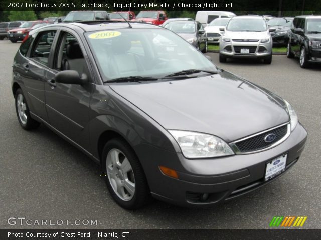 2007 Ford Focus ZX5 S Hatchback in Liquid Grey Metallic