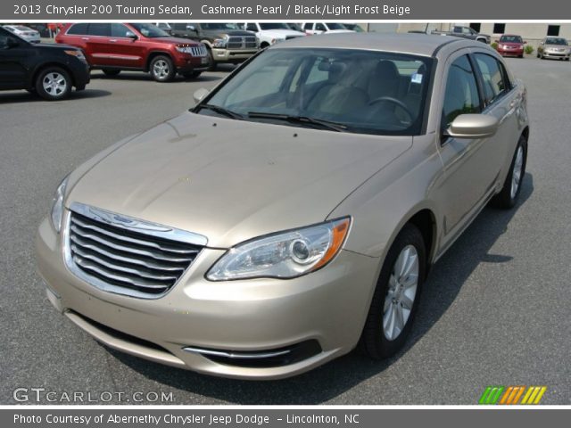 2013 Chrysler 200 Touring Sedan in Cashmere Pearl