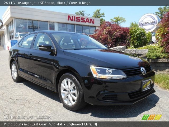 2011 Volkswagen Jetta SE Sedan in Black