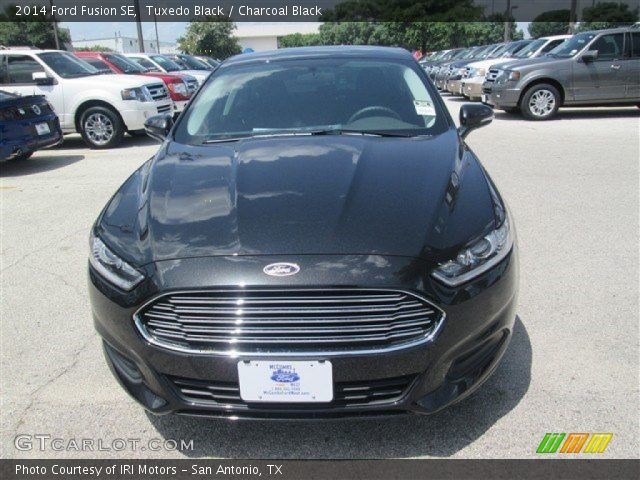 2014 Ford Fusion SE in Tuxedo Black