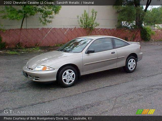 2002 Chevrolet Cavalier LS Coupe in Sandrift Metallic