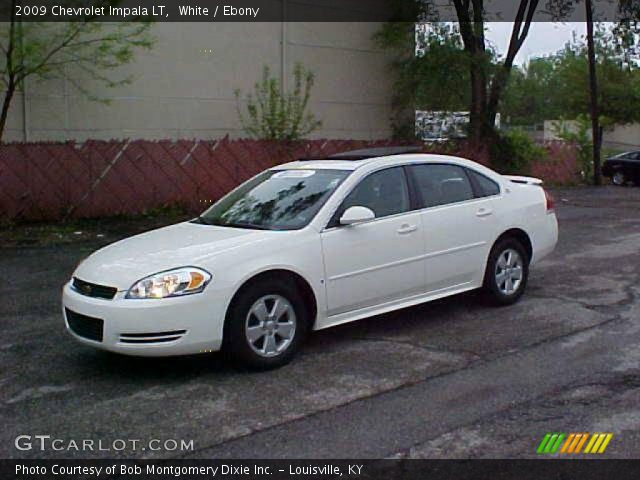 2009 Chevrolet Impala LT in White