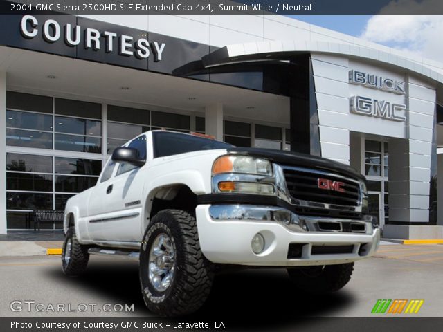 2004 GMC Sierra 2500HD SLE Extended Cab 4x4 in Summit White