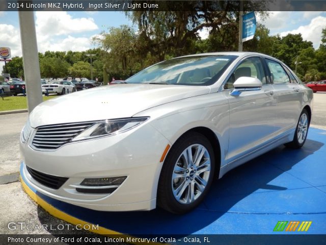2014 Lincoln MKZ Hybrid in Ingot Silver