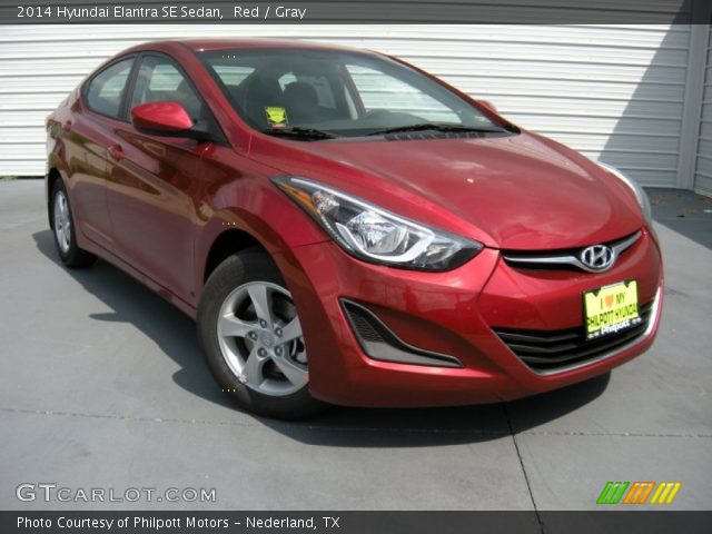 2014 Hyundai Elantra SE Sedan in Red