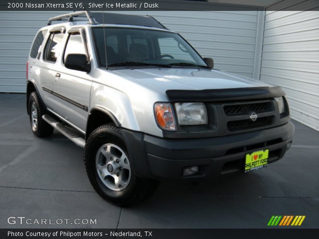 2000 Nissan Xterra SE V6 in Silver Ice Metallic