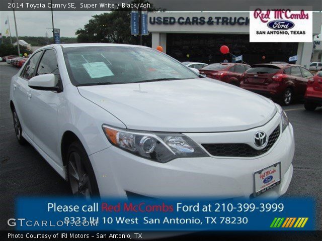 2014 Toyota Camry SE in Super White