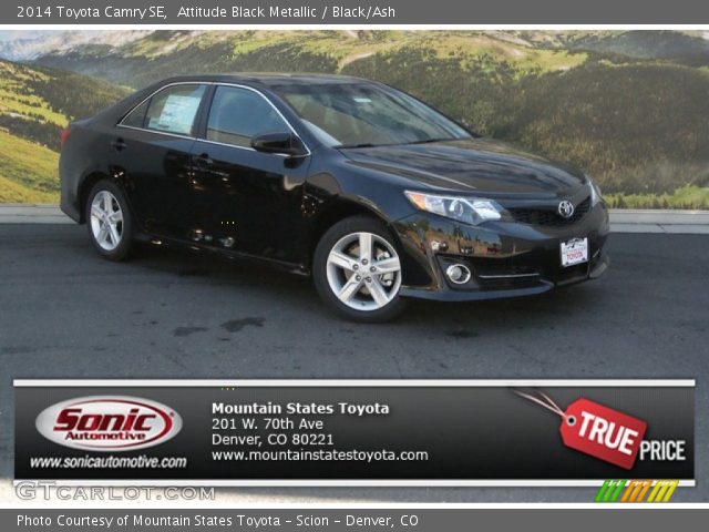 2014 Toyota Camry SE in Attitude Black Metallic