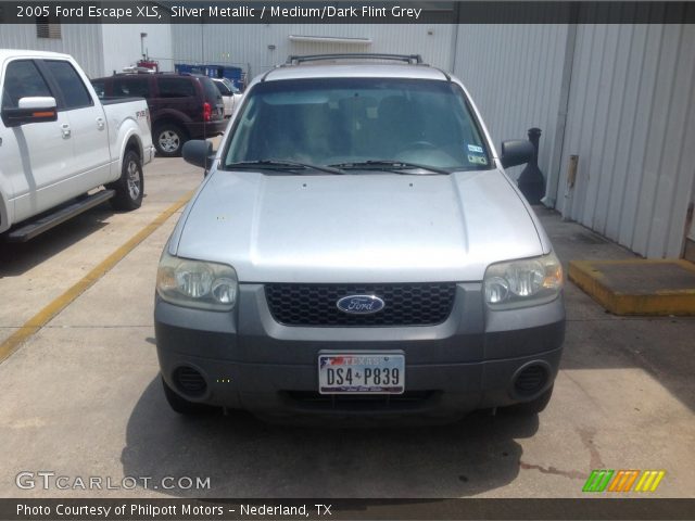 2005 Ford Escape XLS in Silver Metallic