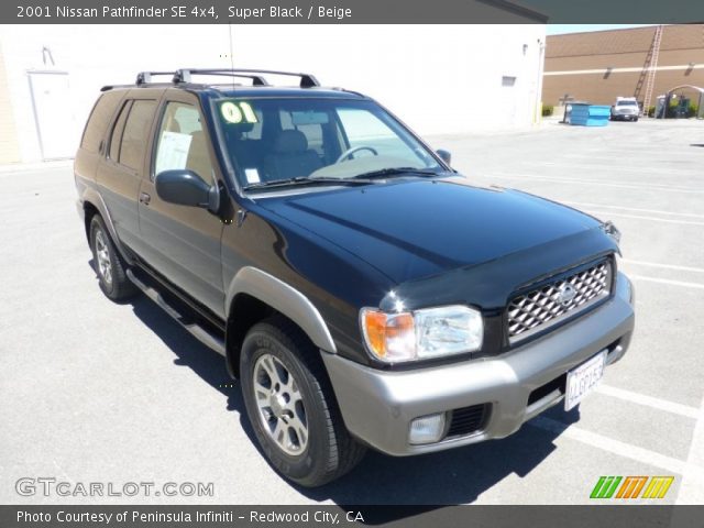 2001 Nissan Pathfinder SE 4x4 in Super Black