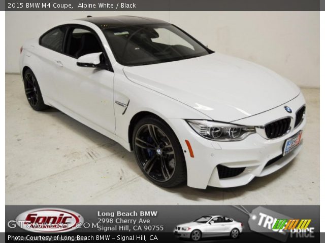 2015 BMW M4 Coupe in Alpine White