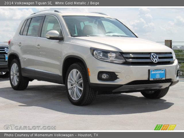 2014 Volkswagen Tiguan SE in White Gold Metallic