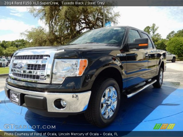 2014 Ford F150 XLT SuperCrew in Tuxedo Black