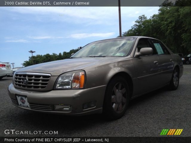 2000 Cadillac DeVille DTS in Cashmere