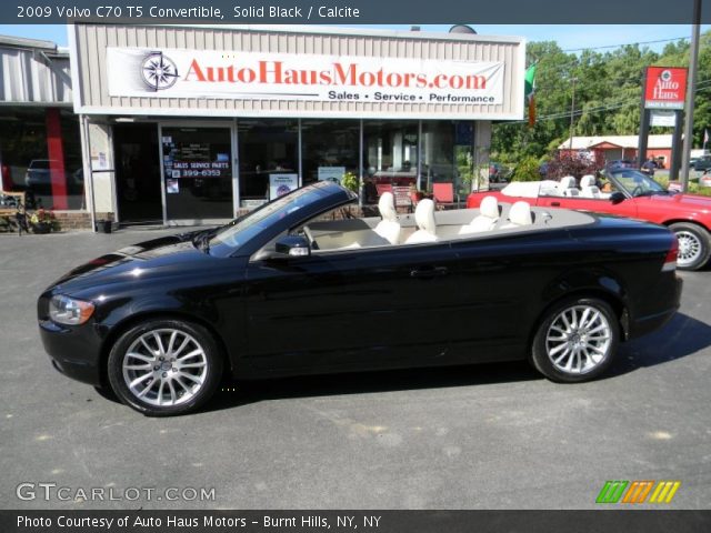 2009 Volvo C70 T5 Convertible in Solid Black