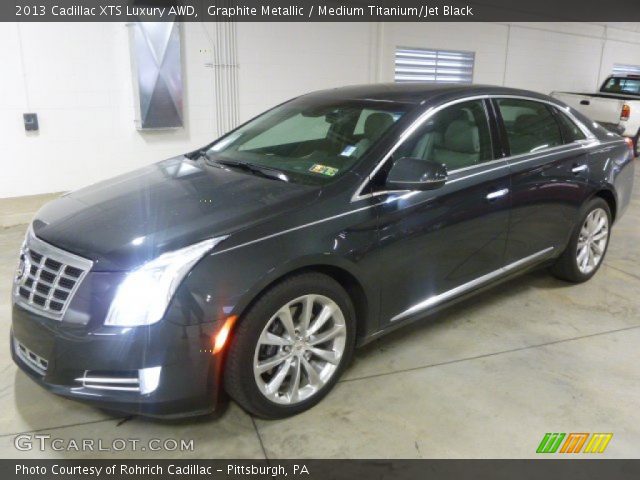 2013 Cadillac XTS Luxury AWD in Graphite Metallic