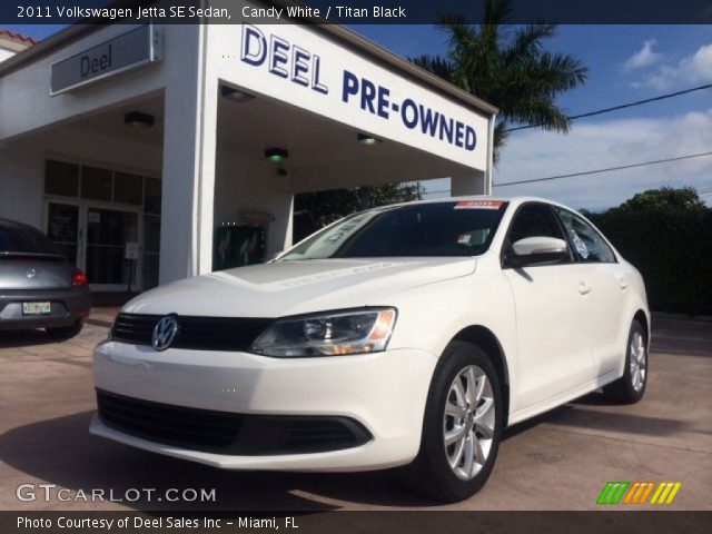 2011 Volkswagen Jetta SE Sedan in Candy White