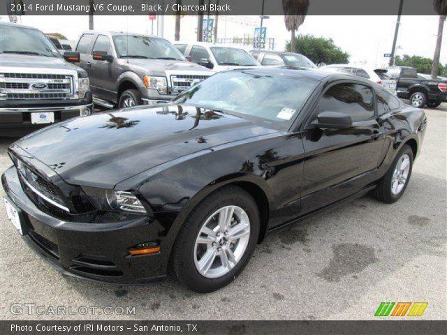 2014 Ford Mustang V6 Coupe in Black